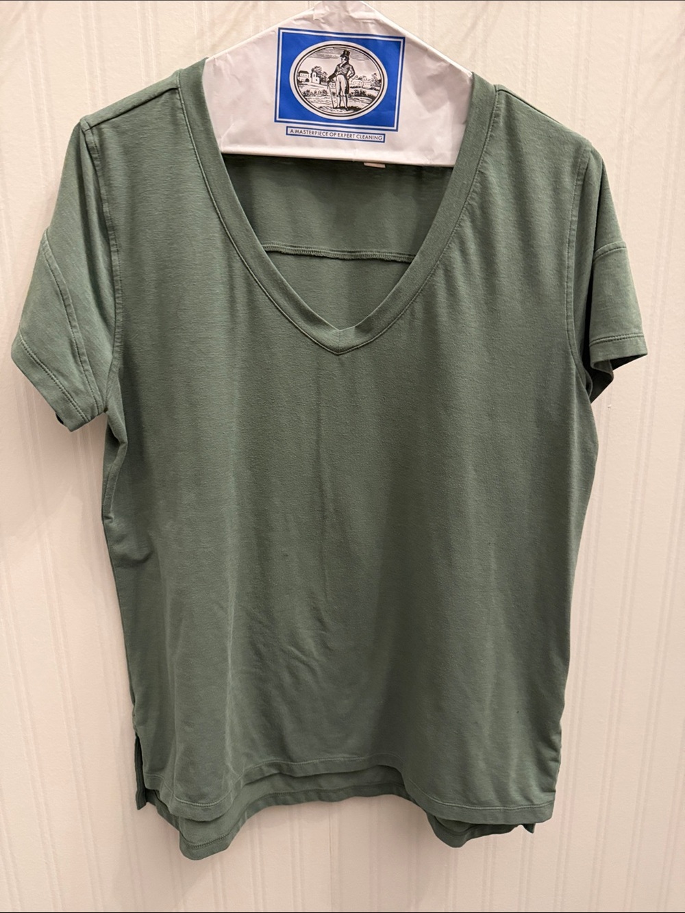 Zella Olive Green V-Neck Short Sleeve Tee
